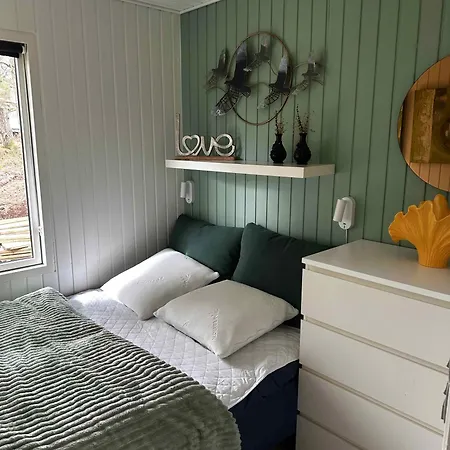 Stylish Beachside With Large Terrace * Hals