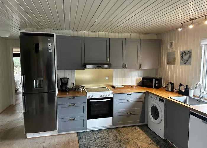Semesterbostad Stylish Beachside With Large Terrace